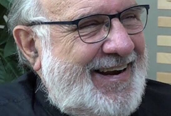 Să primim aceste ultime două daruri ale lui Isus: Maria și Euharistia!